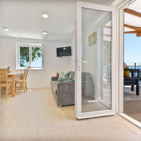 Seaside Cottage Maslina Gdinj Exterior foto