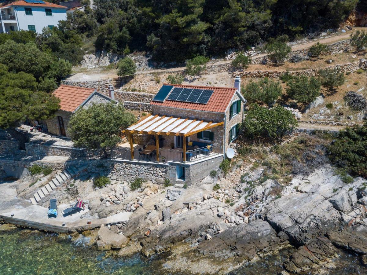 Seaside Cottage Maslina Gdinj Exterior foto